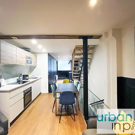 Urban Flat 31 - Charming Triplex In Appartement
