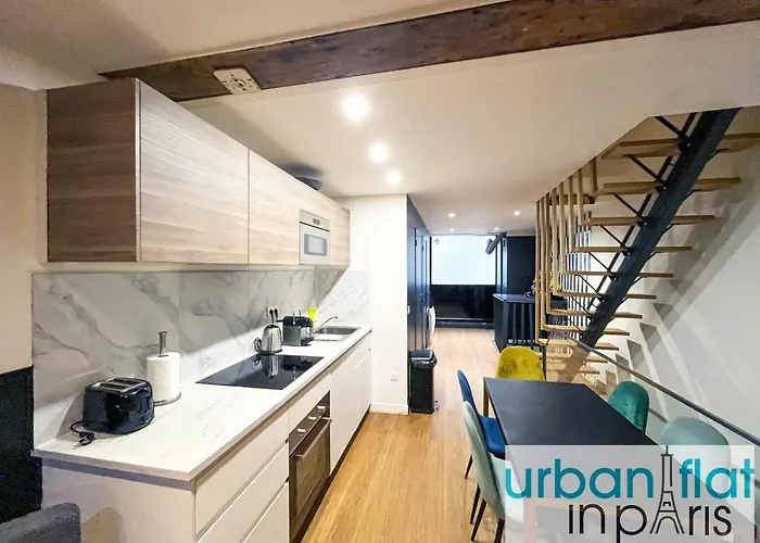 Apartmán Urban Flat 31 - Charming Triplex In