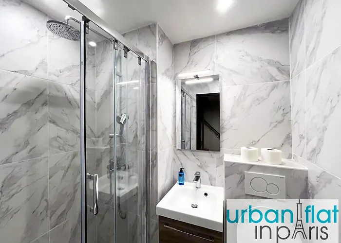 Urban Flat 31 - Charming Triplex In