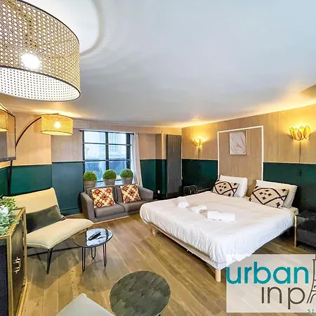 Urban Flat 31 - Charming Triplex In Daire Paris